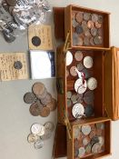 A COLLECTION OF COINS TO INCLUDE A HENRY VII SILVER PENNY ON THE LONG CROSS, A CHARLES II COPPER