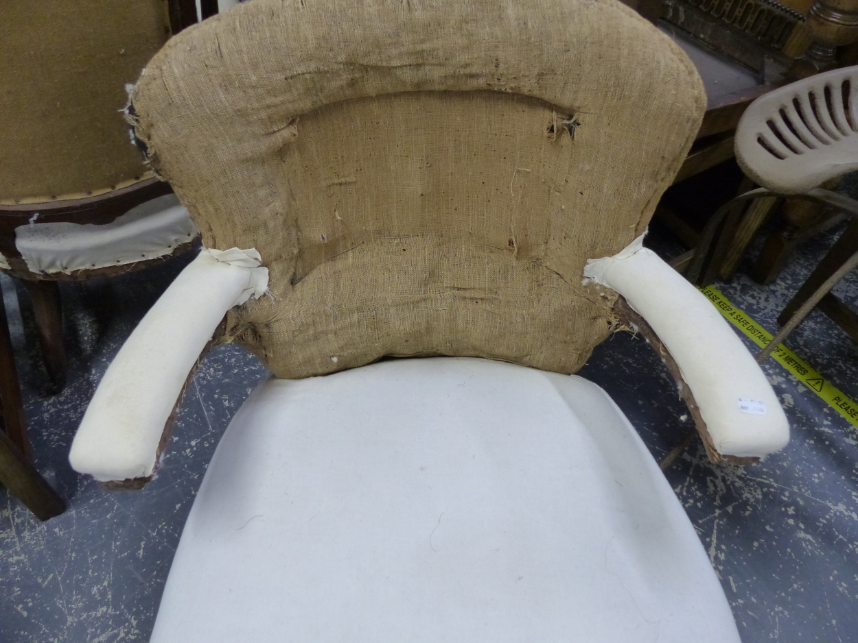 AN EDWARDIAN ARM CHAIR FOR RE UPHOLSTERY, ON SQUARE TAPER FOUR LEGS. SEAT HEIGHT 42cms. - Image 2 of 8