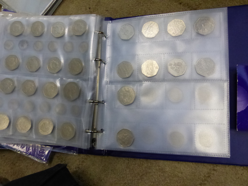 A QUANTITY OF VARIOUS COLLECTORS COIN INC. A LARGE NUMBER OF £1 AND £2 COINS, COLLECTORS CARDS TO - Image 19 of 32