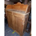A VICTORIAN PINE CHIFFONIER WITH GALLERY TOP. W 107 X D 43 X H 108cms PLUS GALLERY.