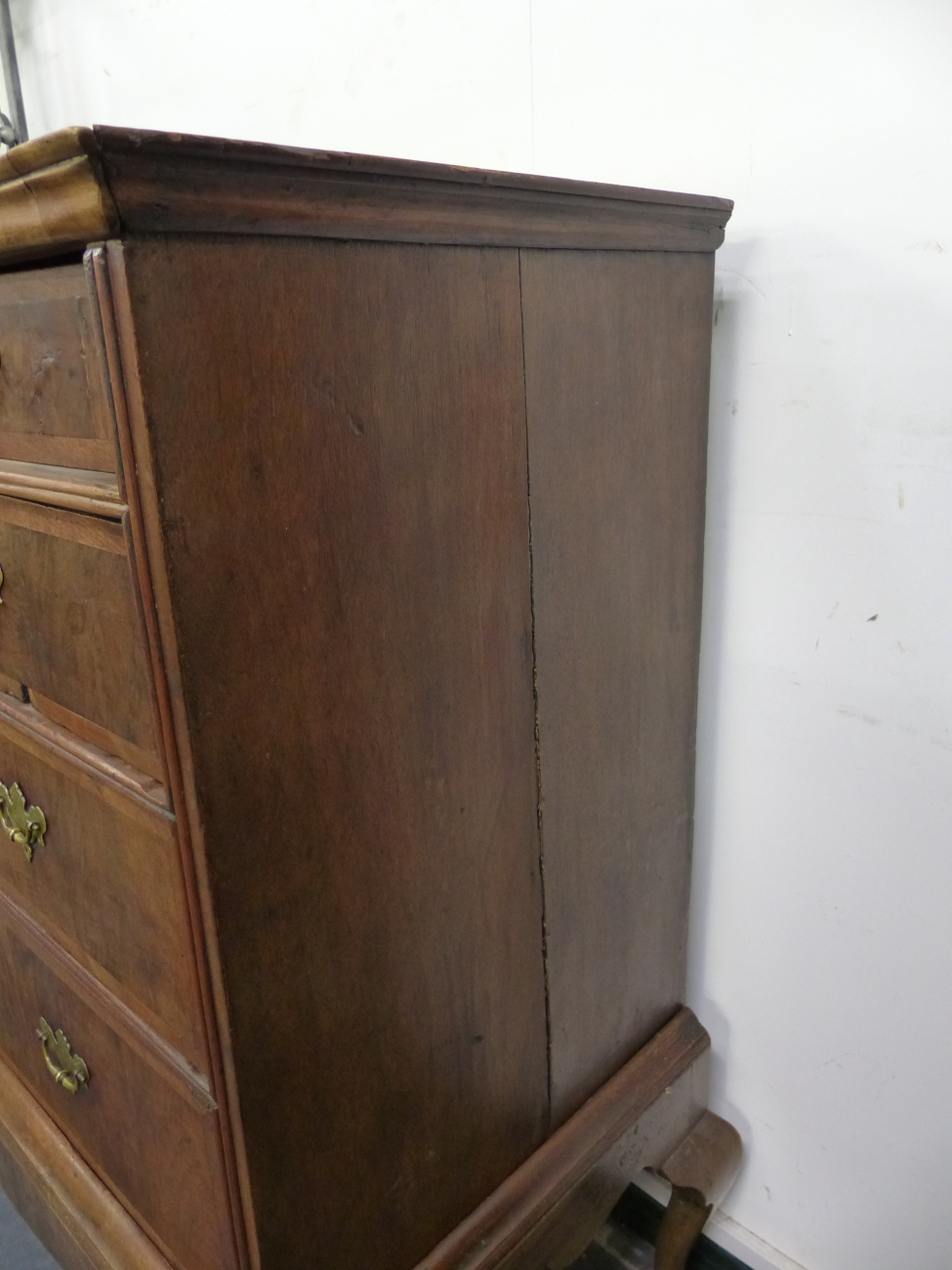 AN 18th C. WALNUT CHEST ON STAND. W 98 X D 51 X H 109cms. - Image 4 of 10
