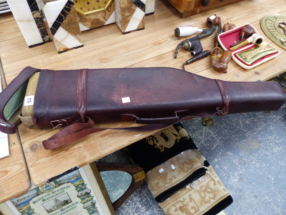 A LEG O MUTTON GUN CASE.