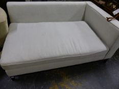 A MODERN CORNER SOFA. W 153 X D 111 X SEAT HEIGHT 45cms.