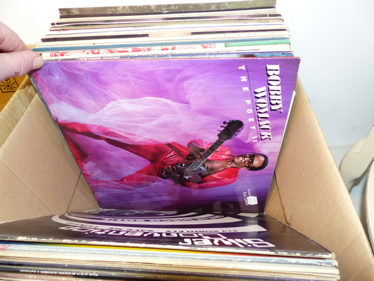 APPROX 65 LP'S AND VARIOUS SINGLES, MAINLY 1970/80. SOUL, JAZZ ETC. - Image 11 of 22