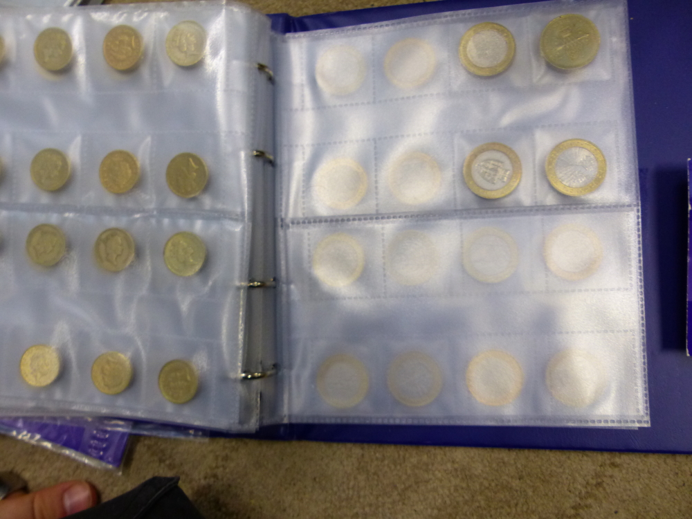 A QUANTITY OF VARIOUS COLLECTORS COIN INC. A LARGE NUMBER OF £1 AND £2 COINS, COLLECTORS CARDS TO - Image 23 of 32