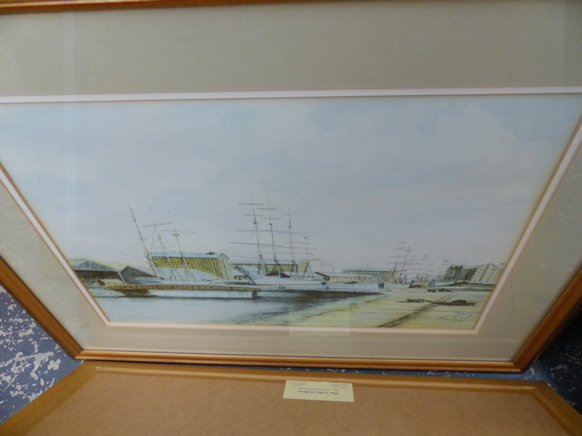 A GROUP OF FURNISHING PICTURES INCLUDING PHOTOGRAPHS, WATERCOLOURS AND OTHER DECORATIVE WORKS, SIZES - Image 10 of 18