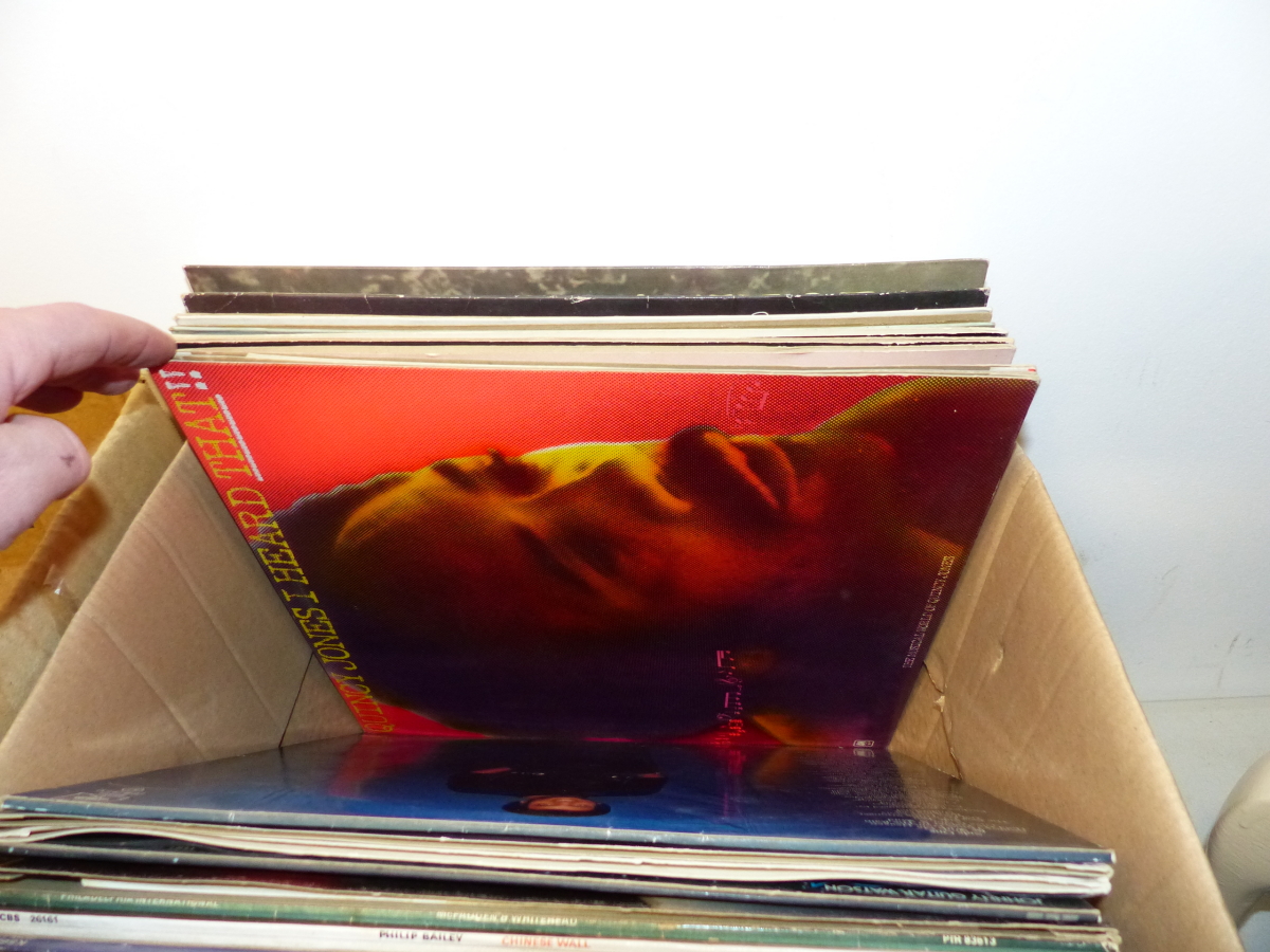 APPROX 65 LP'S AND VARIOUS SINGLES, MAINLY 1970/80. SOUL, JAZZ ETC. - Image 18 of 22