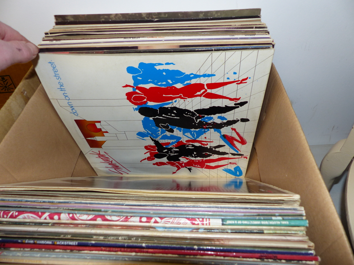 APPROX 65 LP'S AND VARIOUS SINGLES, MAINLY 1970/80. SOUL, JAZZ ETC. - Image 15 of 22
