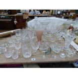 A QUANTITY OF VARIOUS GLASS WARES. `