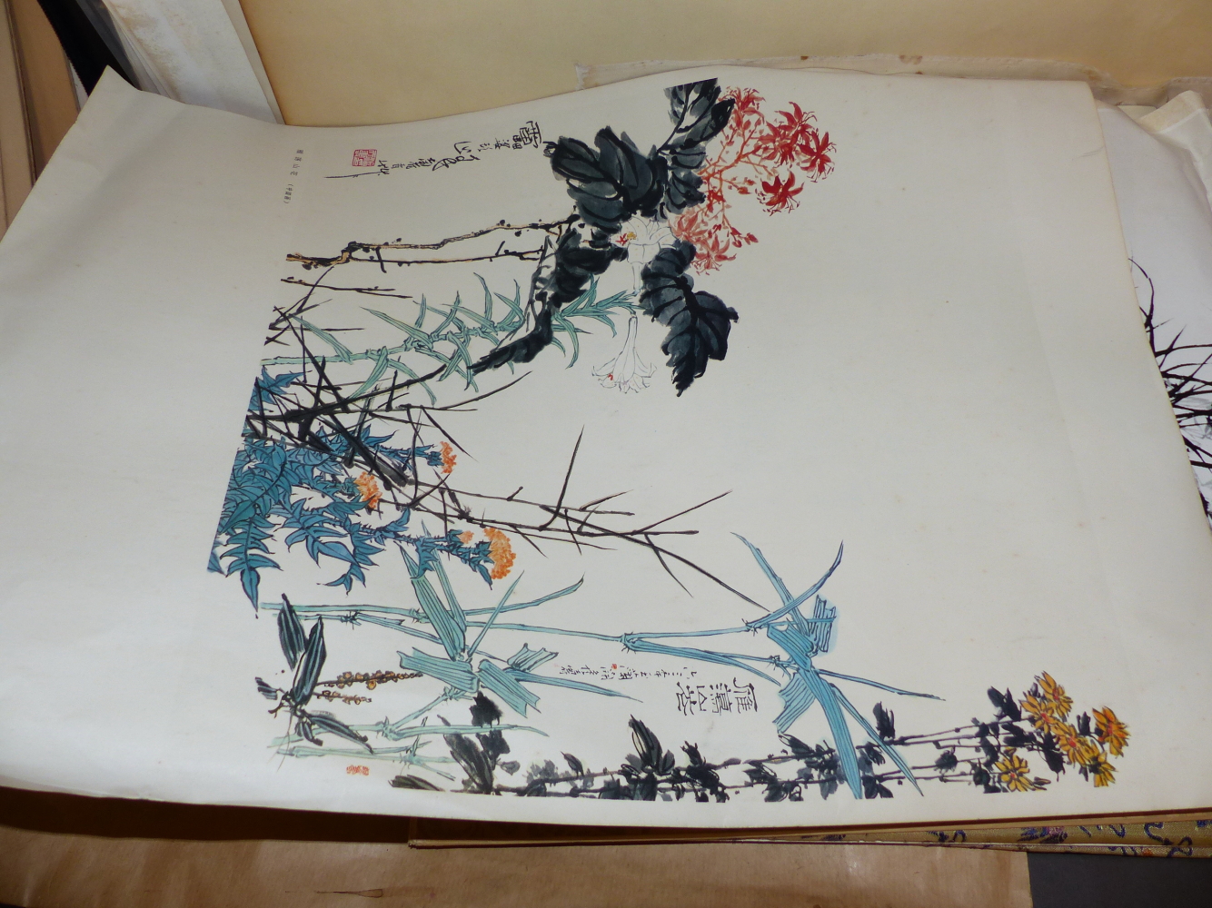 A LARGE COLLECTION OF UNFRAMED ORIENTAL PICTURES INCLUDING FOLDERS AND PORTFOLIO CASES, SIZES VARY. - Image 7 of 135