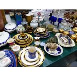 A QUANTITY OF VARIOUS CHINA AND GLASSWARES.