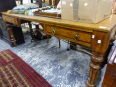 A REMADE VICTORIAN AND LATER OAK AND INLAID SIDE TABLE ON TURNED FLUTED LEGS. W 181 X D 57 X H