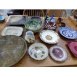 VARIOUS ART POTTERY BOWLS AND PLATES.