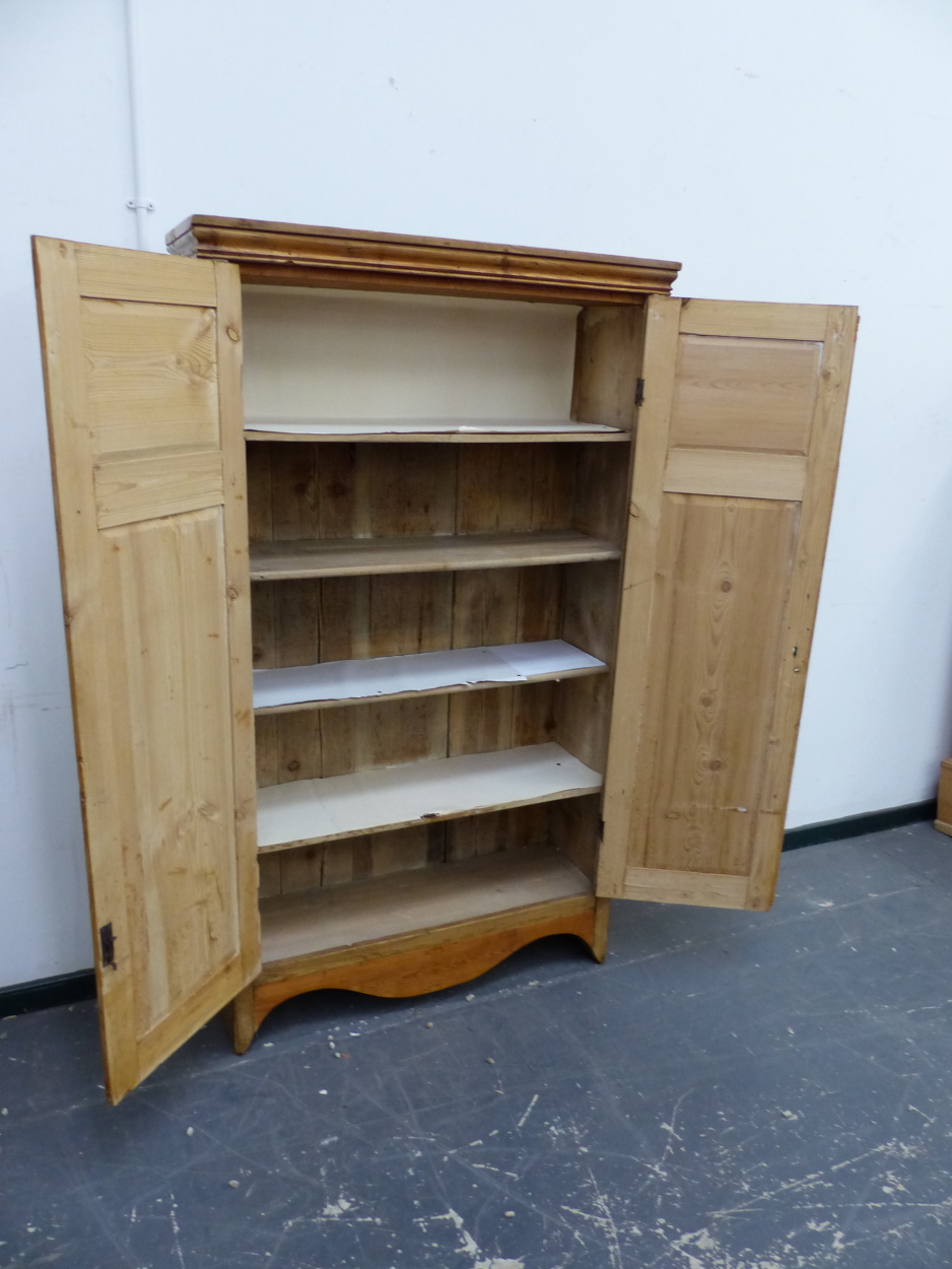 A VICTORIAN PINE TWO DOOR SHELVED CUPBOARD. W 102 X D 34 X H 174CMS. - Image 5 of 5