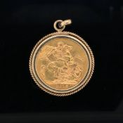 A VICTORIAN 22ct GOLD FULL SOVEREIGN COIN, DATED 1872 , HELD IN A 9ct GOLD PENDANT MOUNT. GROSS