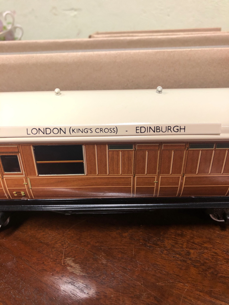 A BOXED ACE TRAINS LNER 0 GAUGE BUFFET CAR TOGETHER WITH A BOXED LNER CORRIDOR COACH - Image 3 of 11