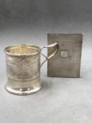 A VICTORIAN HALLMARKED SILVER CHILD'S TANKARD, DATED 1900 LONDON FOR GOLDSMITHS & SILVERSMITHS