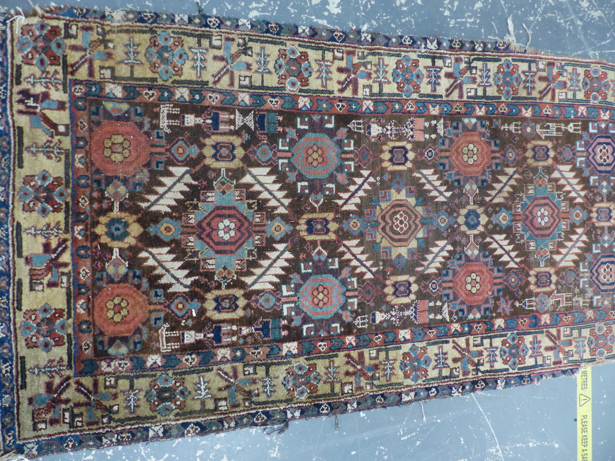 AN ANTIQUE PERSIAN TRIBAL RUNNER, 368 X 93cm. - Image 2 of 11
