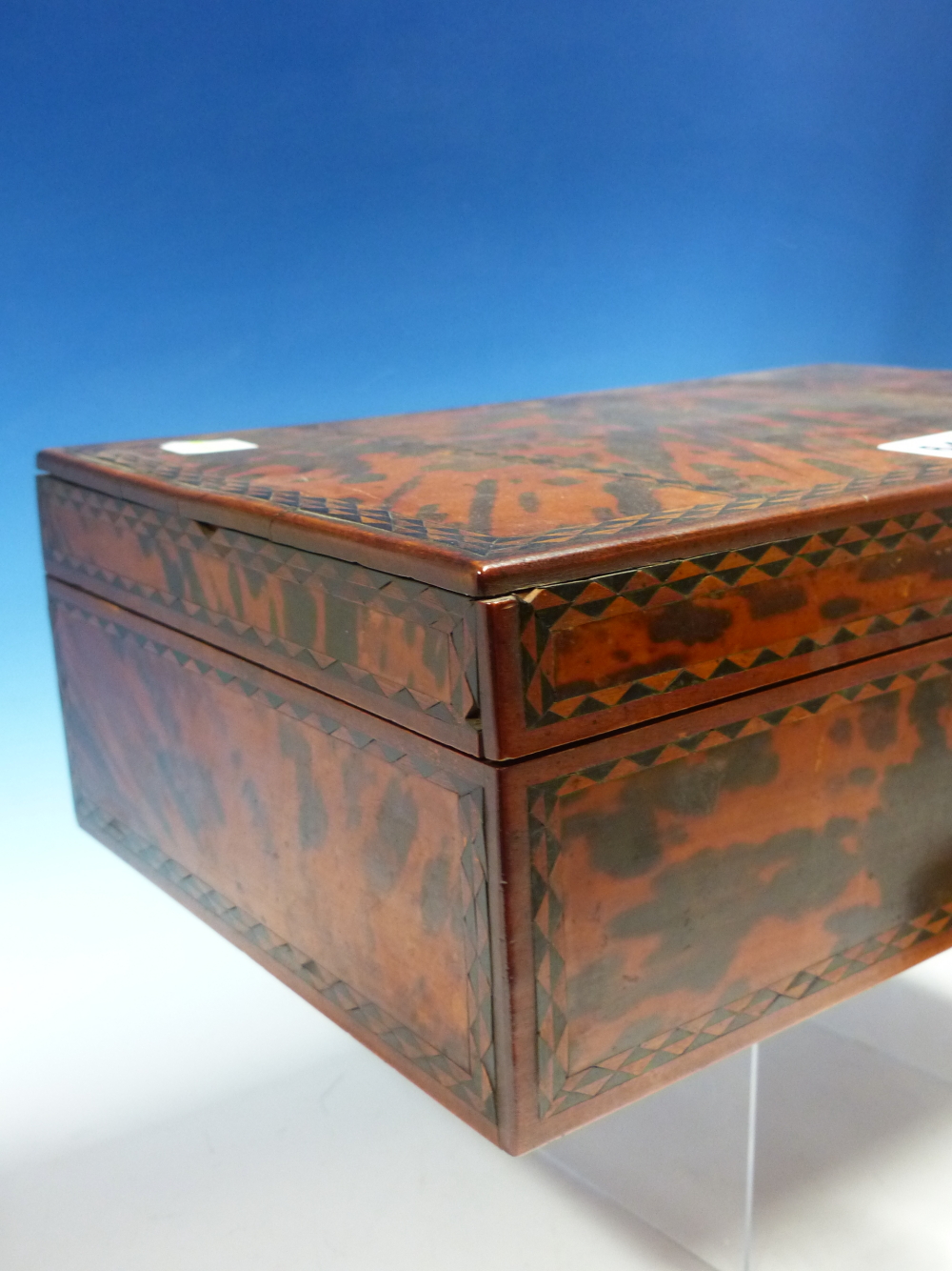 A 19th C. INDIAN TORTOISESHELL SPICE BOX, THE VENEERS ON THE RECTANGULAR LID DIVIDED BY EBONY AND - Image 11 of 21