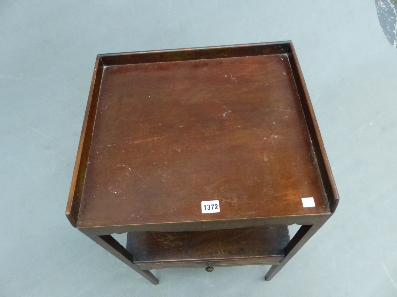 A GEORGE III AND LATER MAHOGANY WASHSTAND WITH THREE QUARTER GALLERIED TOP AND A DRAWER BELOW THE - Image 2 of 8