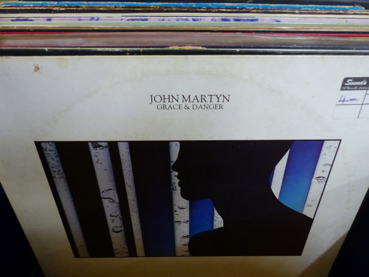 APPROXIMATELY FIFTY LP RECORDS, MOSTLY ROCK TO INCLUDE GRATEFUL DEAD, THE DOORS, FRANK ZAPPA, ETC. - Image 25 of 48