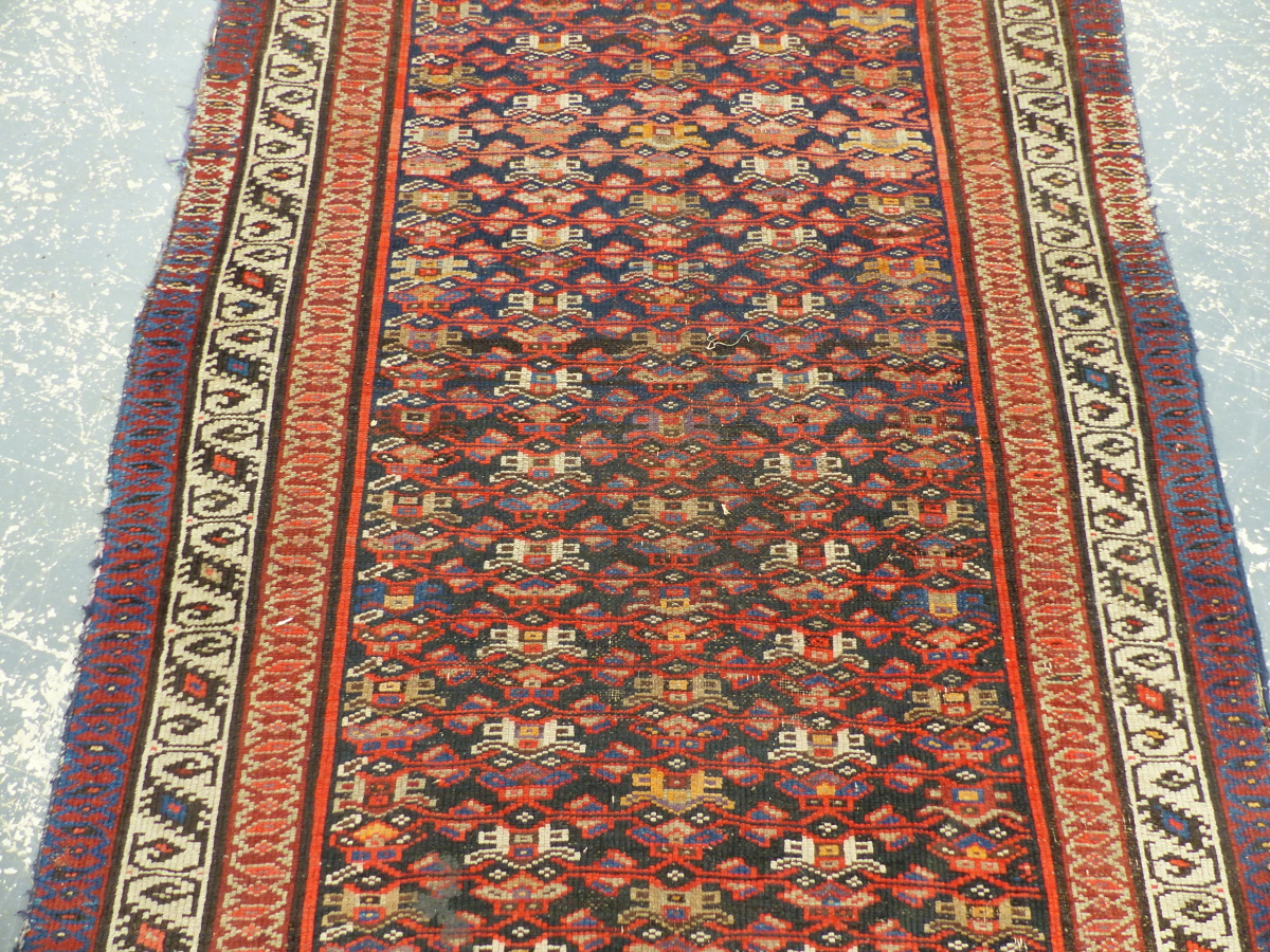 AN ANTIQUE PERSIAN TRIBAL RUNNER, 430 X 115cm. - Image 9 of 22