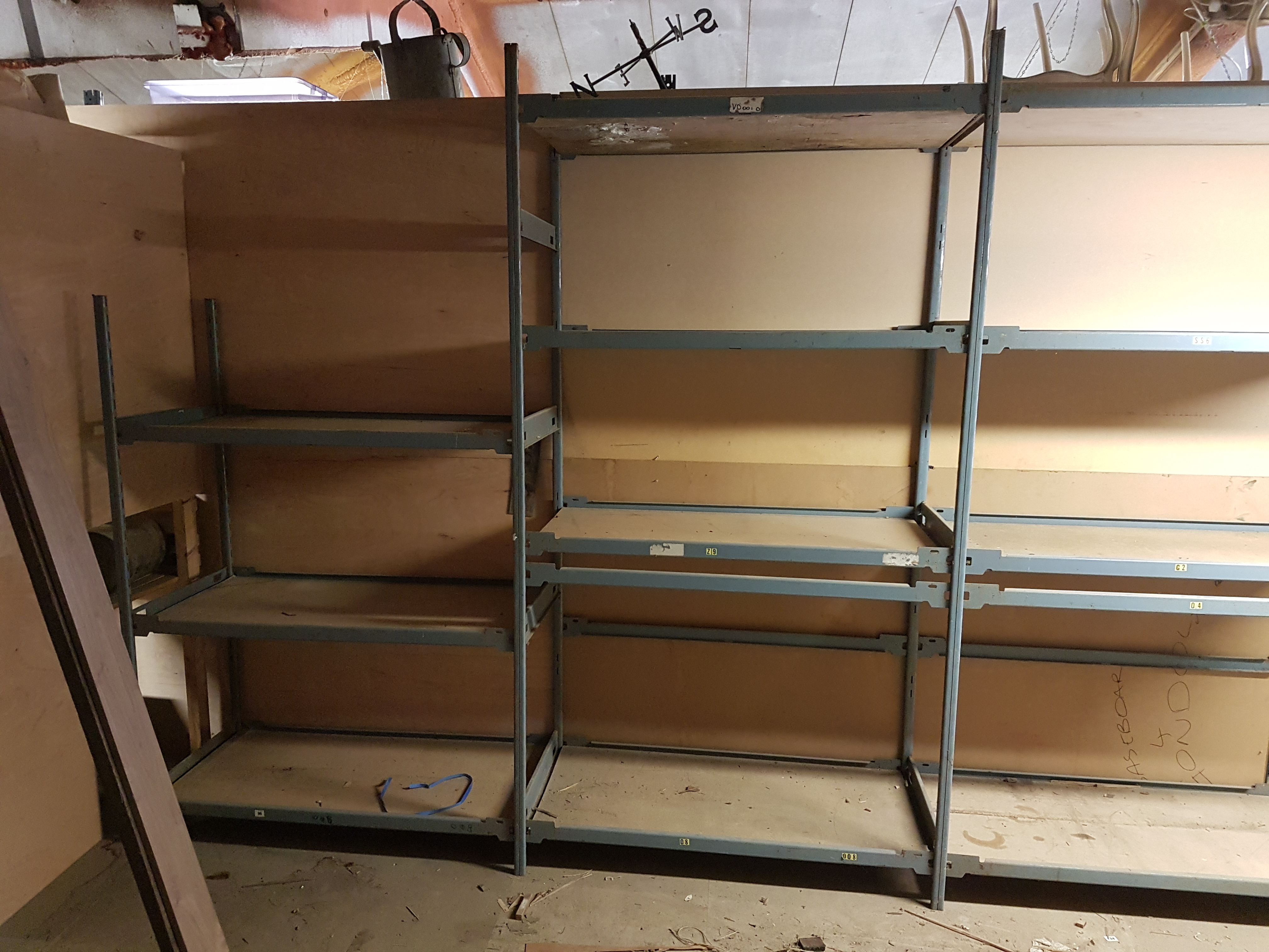 A LARGE SET OF ADJUSTABLE INDUSTRIAL SHELVING. - Image 2 of 4