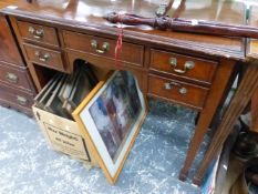 A MAHOGANY DRESSING TABLE.