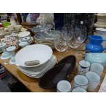 MODERN KITCHEN CHINA WARES TO INCLUDE AVOCA NEST IRELAND TEA POT, LUZERNE BOWLS, POTTERY SHALLOW