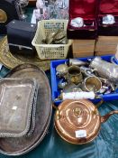 A QTY OF BRASS, COPPER AND PLATEDWARES.