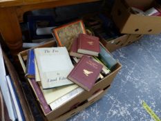 AN EXTENSIVE COLLECTION OF ANTIQUE AND LATER BOOKS TO INC. ANTIQUES REFERENCE WORKS, BIRDS OF THE