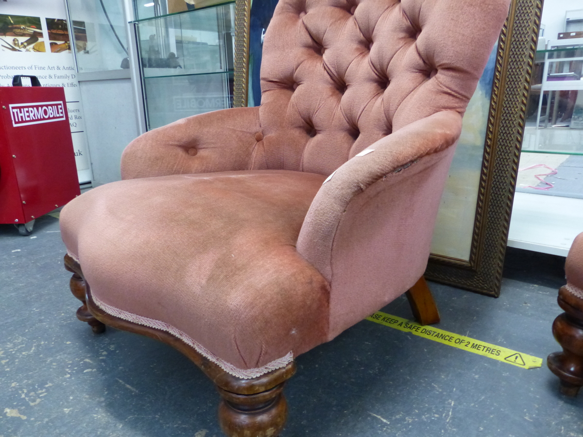 A NEAR PAIR OF VICTORIAN BUTTON BACK ARMCHAIRS - Image 42 of 42