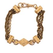 AN ANTIQUE 9ct YELLOW GOLD TRIPLE ROW ALBERTINA BRACELET WITH A CLASSICAL STYLISED PANEL CENTRE. .