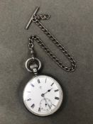 A SILVER HALLMARKED OPEN FACED POCKET WATCH, WITH ATTTACHED 16cm SILVER CURB WATCH CHAIN WITH T-BAR.