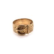 A 9ct HALLMARKED YELLOW GOLD BUCKLE RING. DATED 1997. FINGER SIZE Y 1/2. WEIGHT 7.7 grms