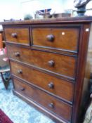 A MAHOGANY CHEST 0F TWO SHORT AND THREE LONG DRAWERS. W 122 x D 54 x H 123cms.