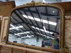 A LARGE VICTORIAN GILT FRAMED OVERMANTLE MIRROR 122 X 88 CM