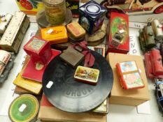 A COLLECTION OF TINS, A RECORD, CARD GAMES AND TOYS