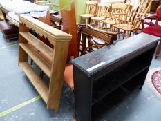 A SMALL PINE PLATE RACK, AN OAK OPEN BOOKCASE, AND A MAHOGANY WALL SHELF. BOOKCASE W 109 X D 24 X