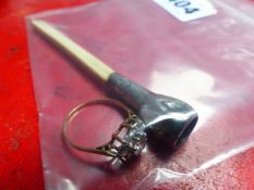 A 9ct GOLD CUBIC ZIRCONIA CLUSTER RING, FINGER SIZE O, TOGETHER WITH A CHEROOT HOLDER WITH A