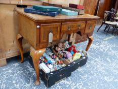 A QUARTER VENEERED WALNUT THREE DRAWER TABLE, THE CABRIOLE LEGS ON PAD FEET