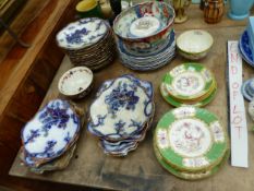 A COPELAND AND GARRETT IMARI PALETTE DESSERT SERVICE, MINTON GREEN RIMMED DINNER PLATES AND AN IMARI