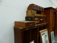 AN OAK OPEN BOOKCASE, THREE VARIOUS DRAWER UNITS AND A MAHOGANY UNIT OF TWO DOORS