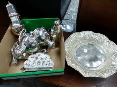 THIRTEEN ITEMS OF SILVER PLATED WEAR INCLUDING SUGAR TONGS.