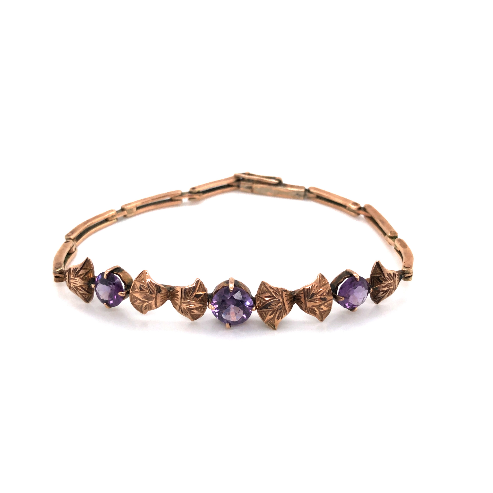 A VINTAGE THREE STONE SYNTHETIC COLOUR CHANGE SAPPHIRE BRACELET. THE THREE PURPLE/BLUE STONES - Image 4 of 6