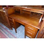 A VINTAGE OAK SLATTED ROLL TOP DESK WITH THREE DRAWERS TO EACH PEDESTAL. W 115 x D 67 x H 101cms.