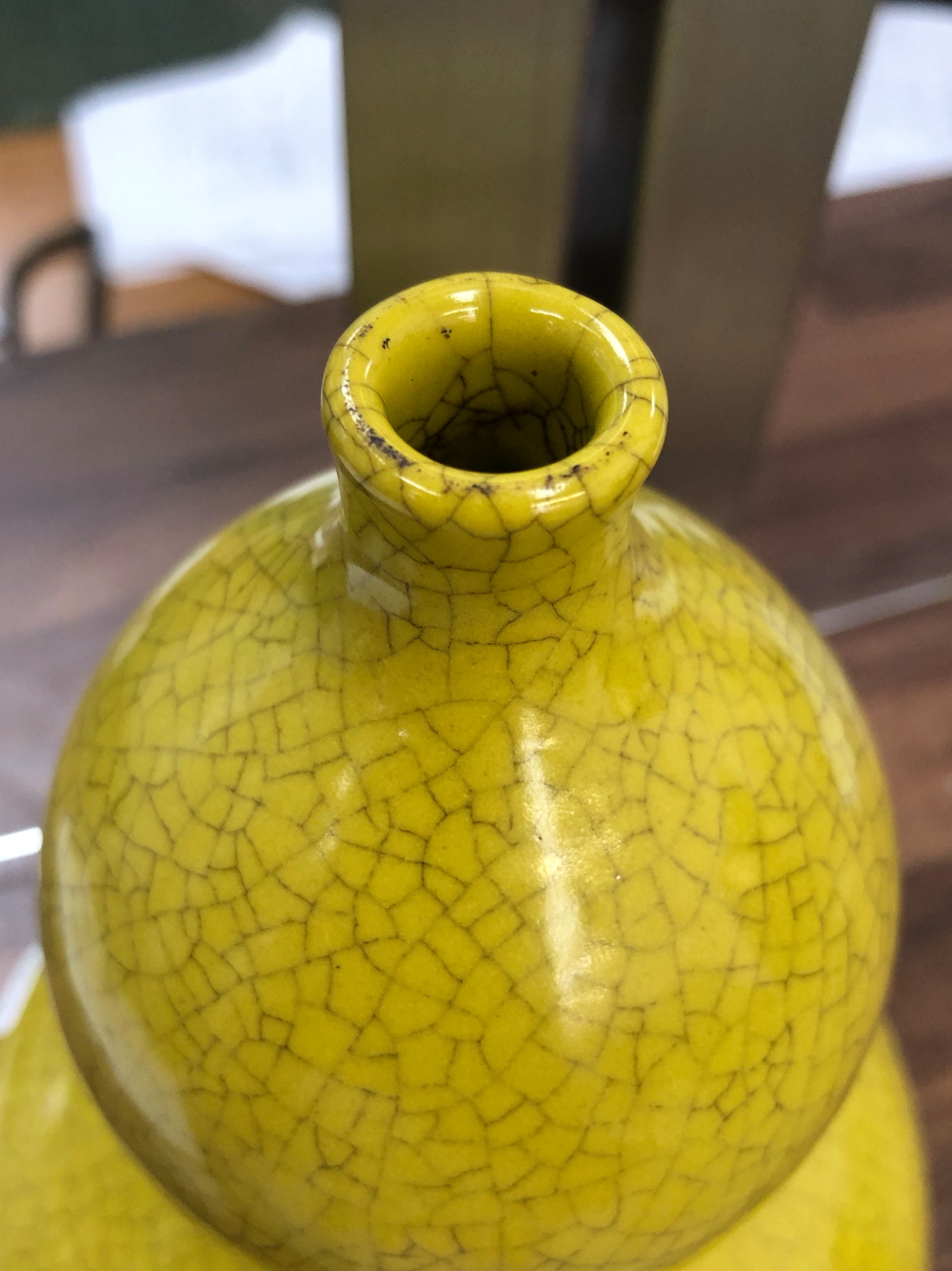 AN ORIENTAL DOUBLE GOURD VASE WITH YELLOW GLAZE. - Image 6 of 15