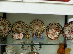 QUALITY OF ROYAL CROWN DERBY PLATES, PIN DISH, SMALL VASE, TWO ORIENTAL SMALL VASES AND ONE OTHER.