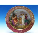 A DECORATED MEISSEN DISH PAINTED WITH THE JUDGEMENT OF PARIS WITHIN A CLARET RIM BAND
