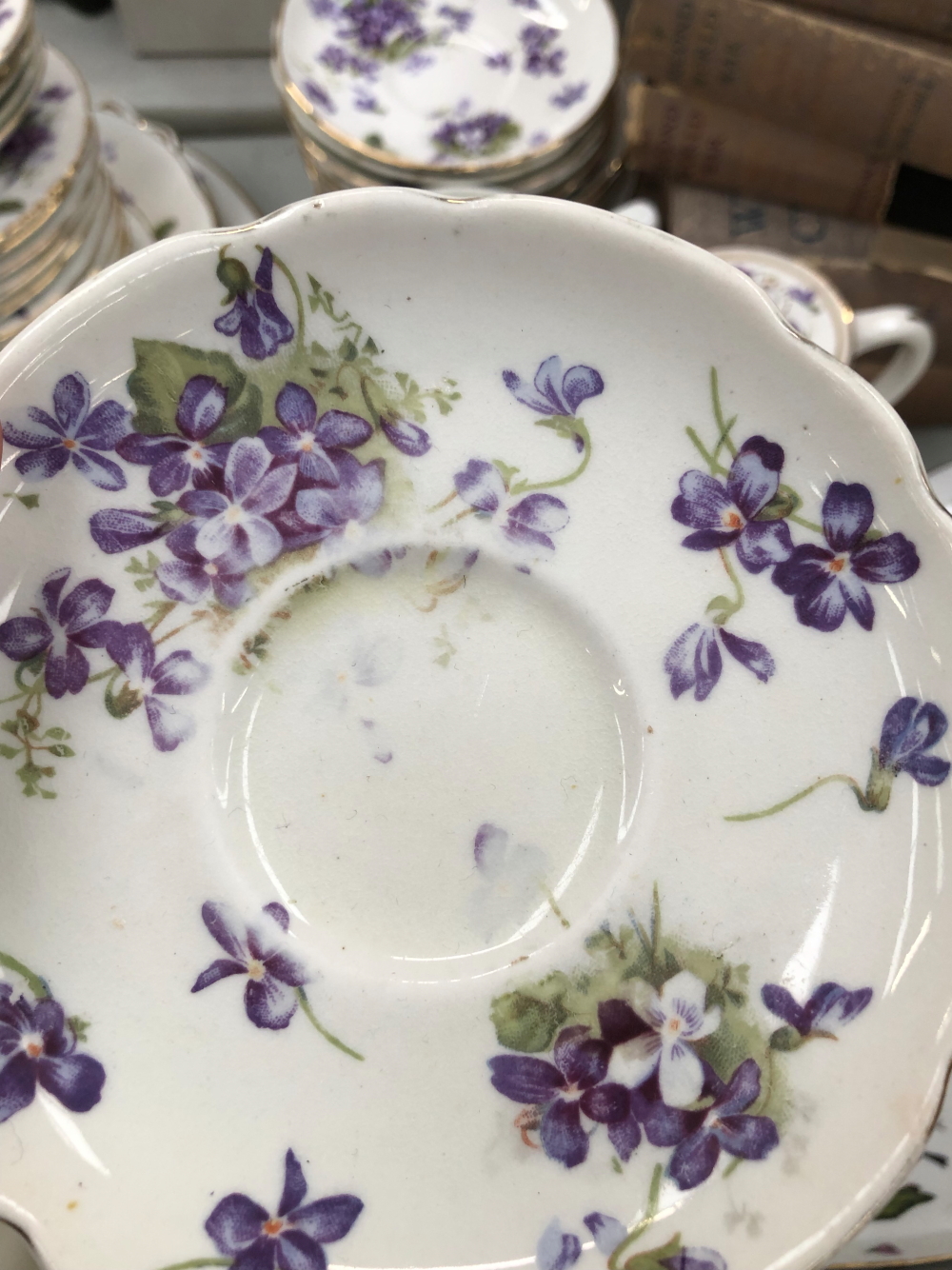 AN ANTIQUE HAMMERSLEY AND CO TEA SERVICE TOGETHER WITH DECORATIVE HEREND SMALL DISHES, AND FIVE - Image 5 of 15